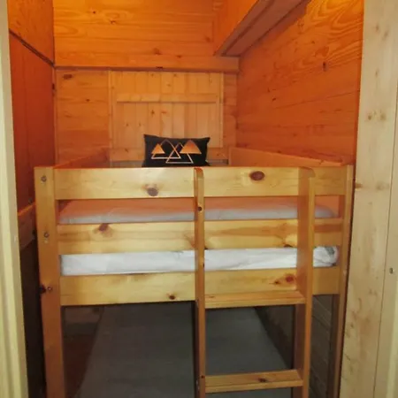 בית נופש Le Chalet De La Conversaria