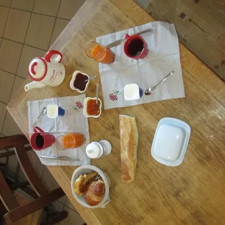 בית נופש Le Chalet De La Conversaria *